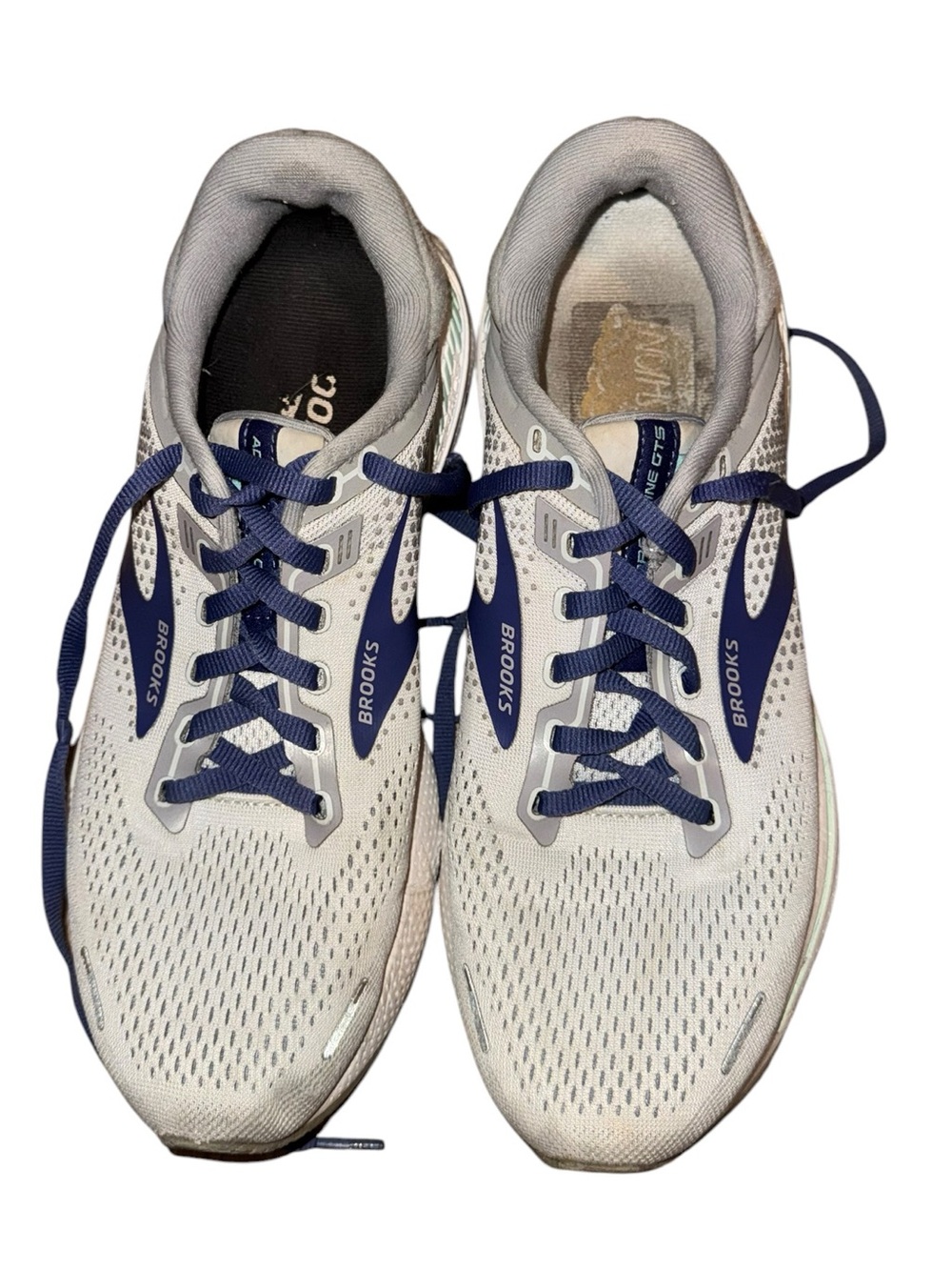 Brooks women’s White and Purple and  Navy Athletic Running Shoes